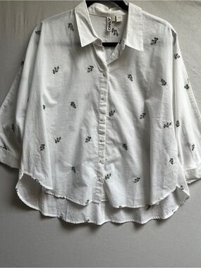 Only White 100% Cotton Black Floral Motif Button Up Shirt M